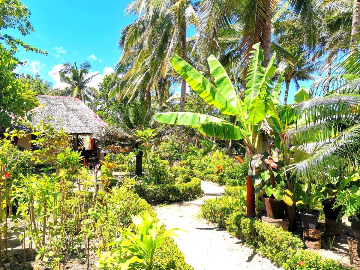 Sulu Sunset Beach Resort Nauhang Bagian luar foto
