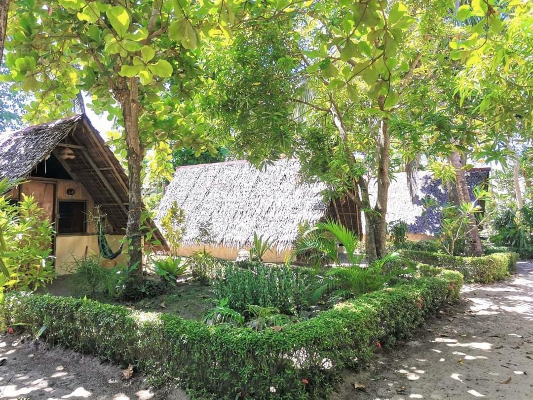 Sulu Sunset Beach Resort Nauhang Bagian luar foto